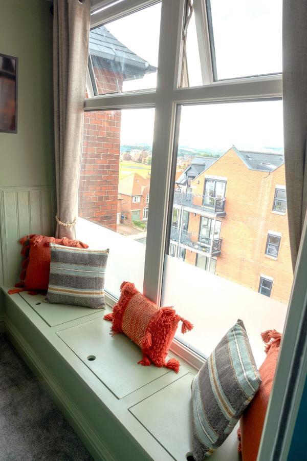 Elysium Holiday Lets - Elysium Suite, Stunning Apartment By The Beach Whitby Exterior foto